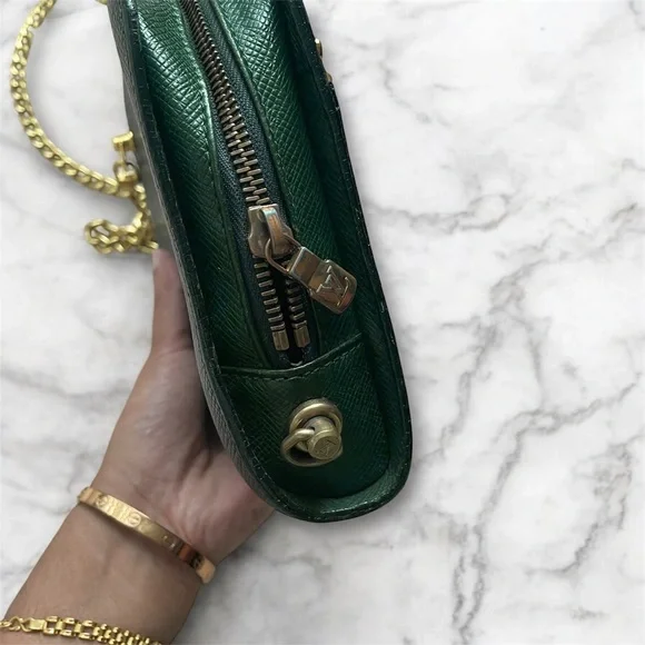 LV Taiga leather clutch crossbody - Picture 9 of 16